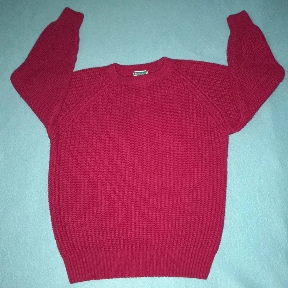 𝅺PARTNERS knit long sleeve crew neck fuchsia sweater size S